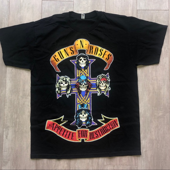 Other - Guns N Roses T-shirt
